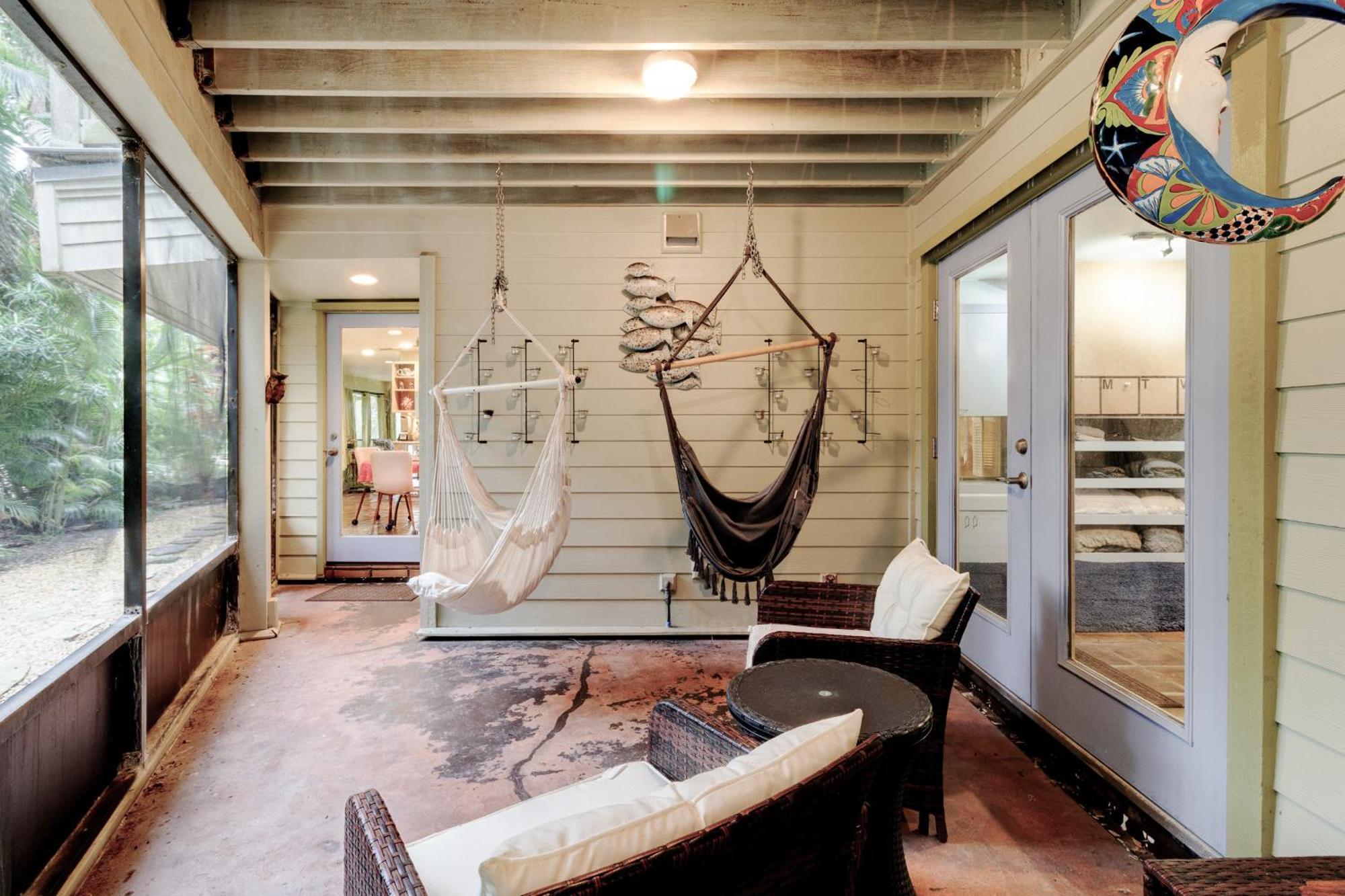 Beach Paradise Getaway - 200Ft From Beach! Sebastian Eksteriør billede