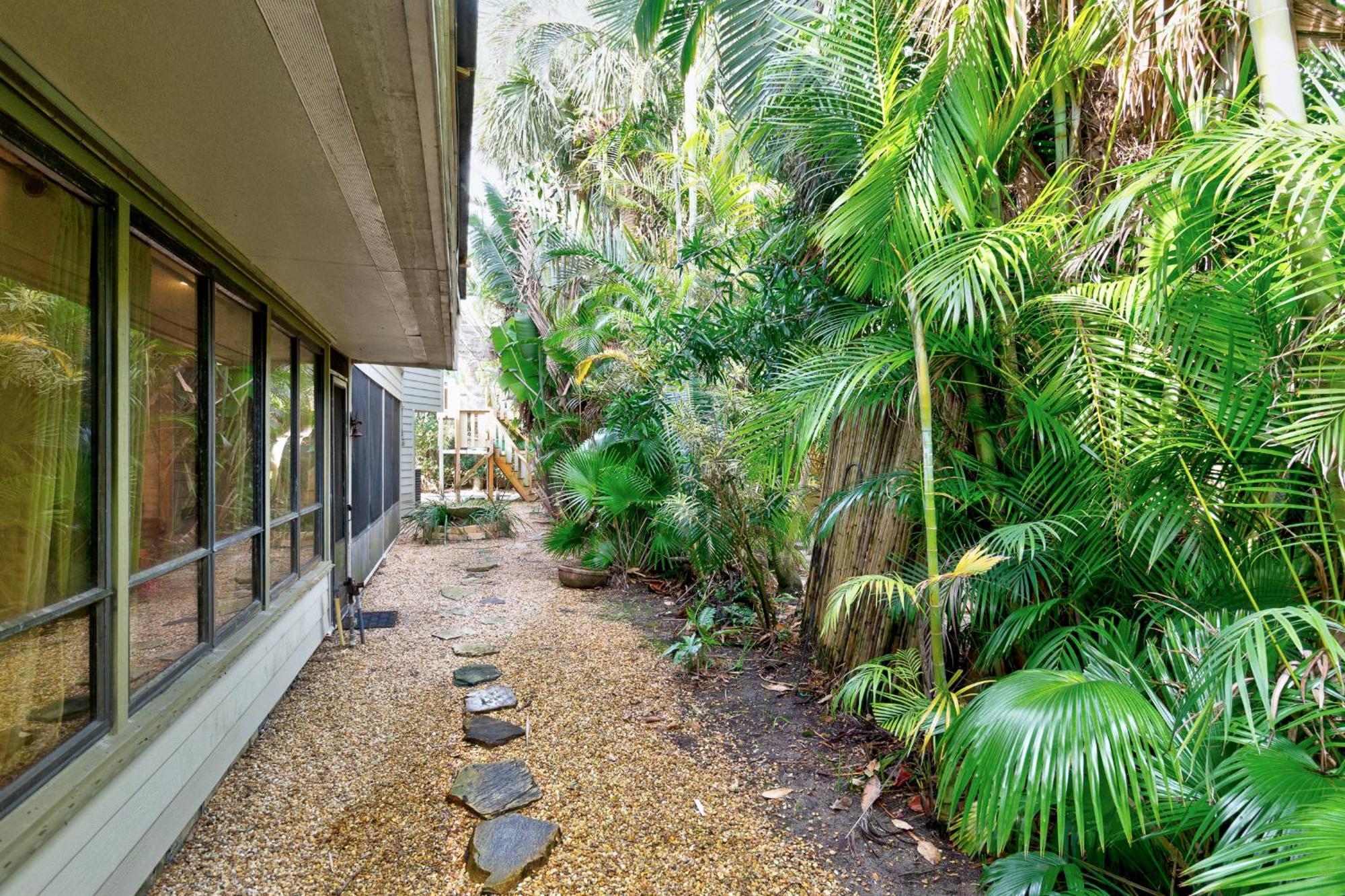 Beach Paradise Getaway - 200Ft From Beach! Sebastian Eksteriør billede